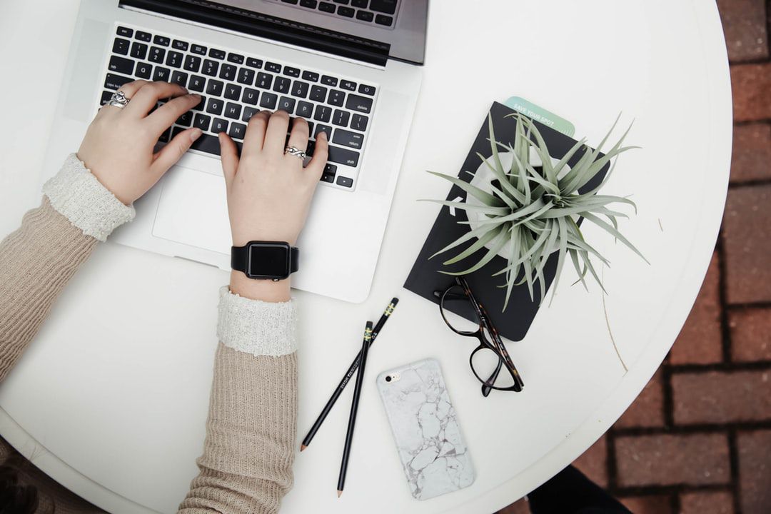 Odoo • Un'immagine con didascalia